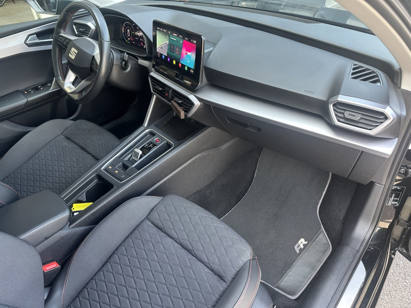 Foto van Seat Seat Leon SP E-hybrid150