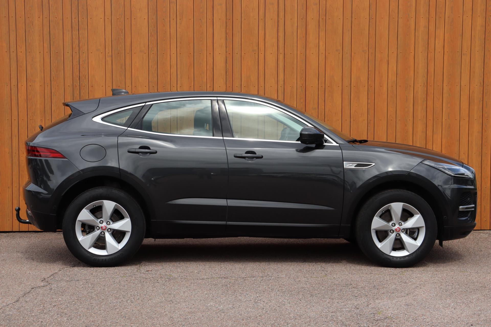 Foto van Jaguar E-pace