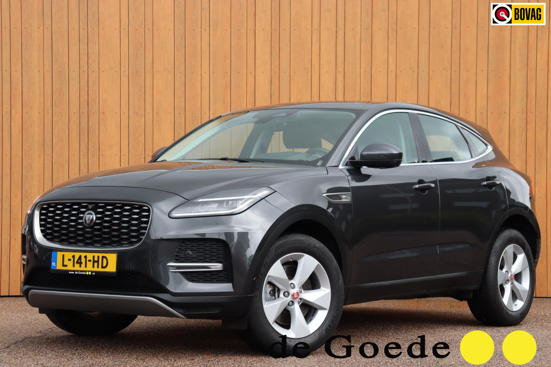 Jaguar E-pace 1.5 P160 S org.NL leer+el camera trekhaak pano-dak el.klep 2021 - voorkant
