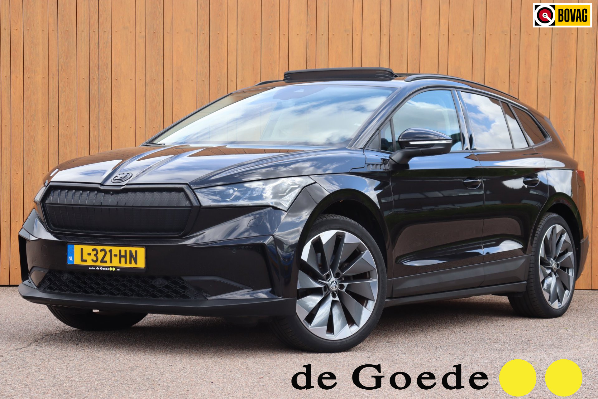 Skoda Enyaq 60 60 Sportline schuifdak el.trekhaak camera's leer+mem+vw org.NL 2021 - voorkant