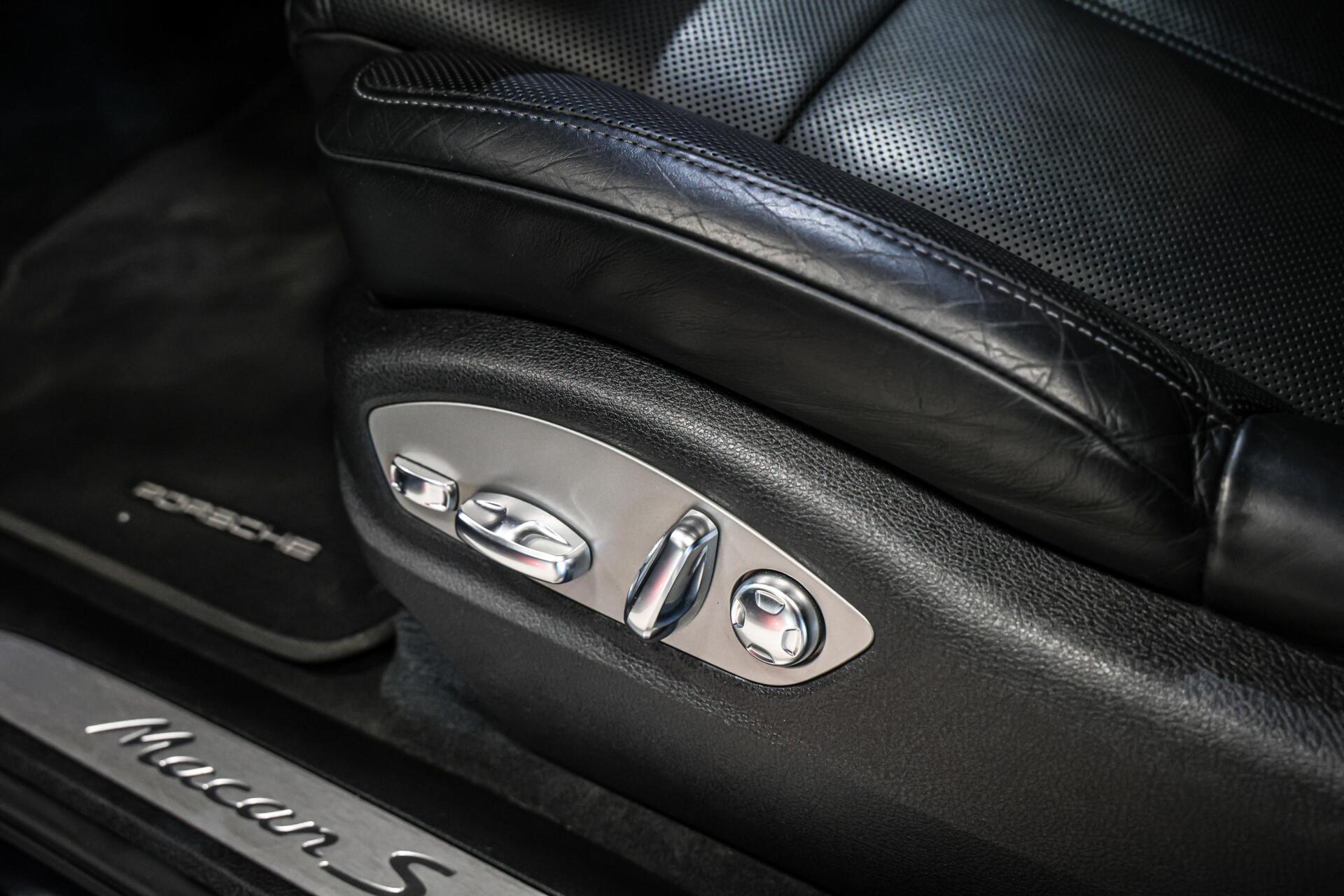 Foto van Porsche Macan S