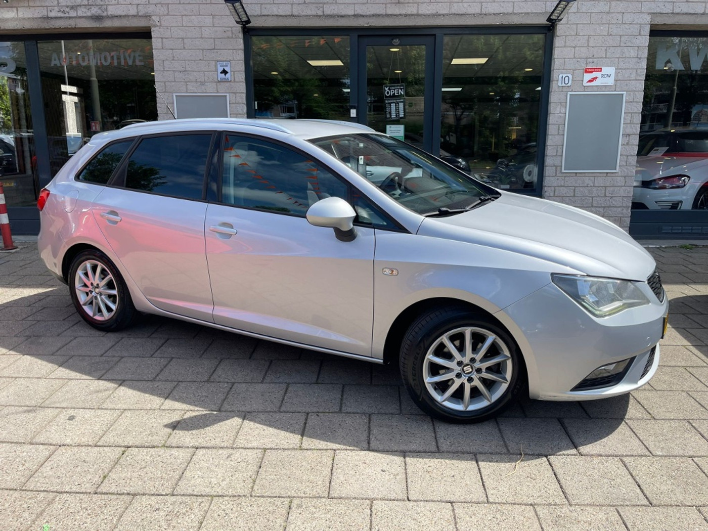 Foto van Seat Ibiza ST