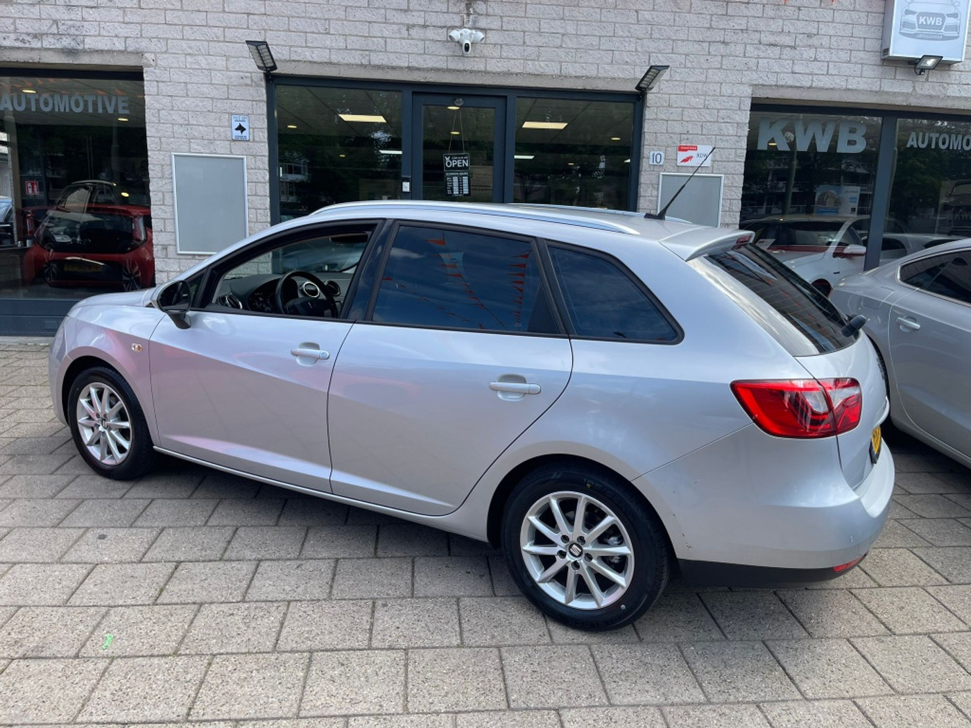 Foto van Seat Ibiza ST