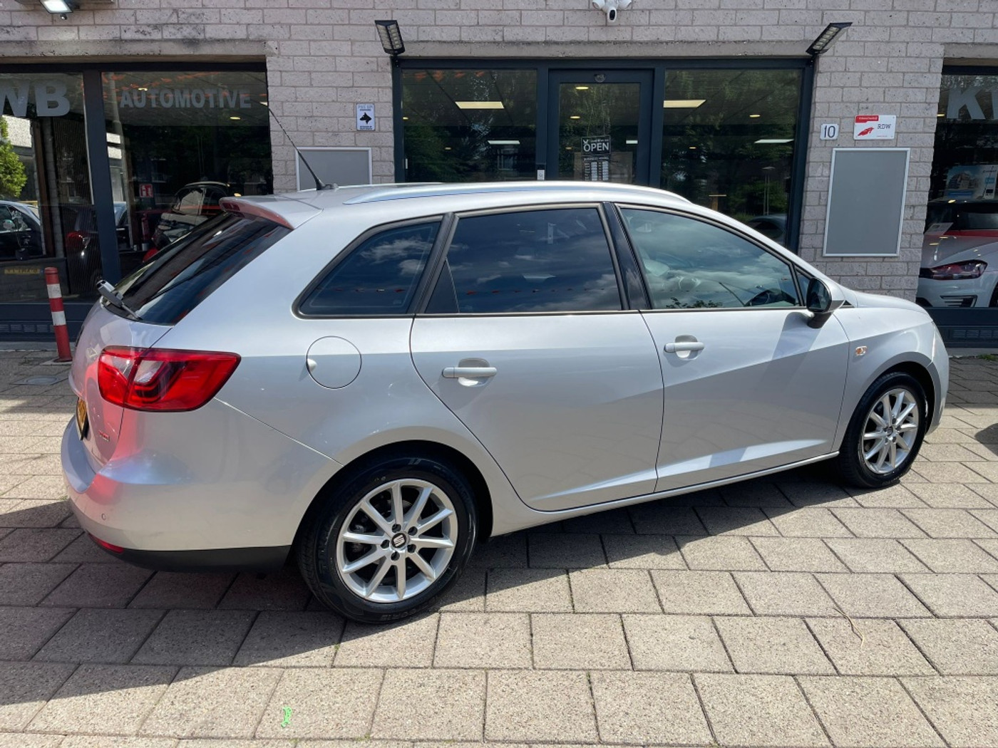 Foto van Seat Ibiza ST