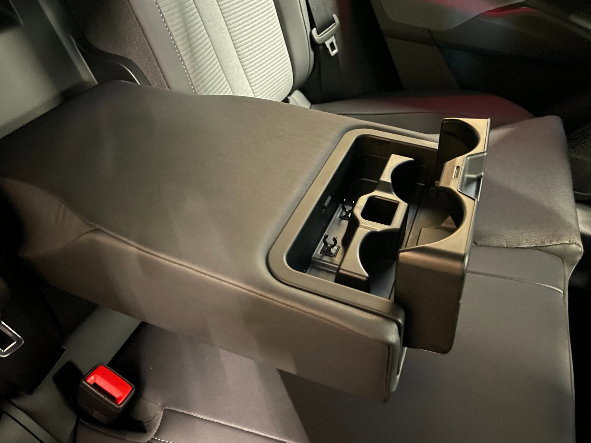Foto van Skoda Enyaq 80