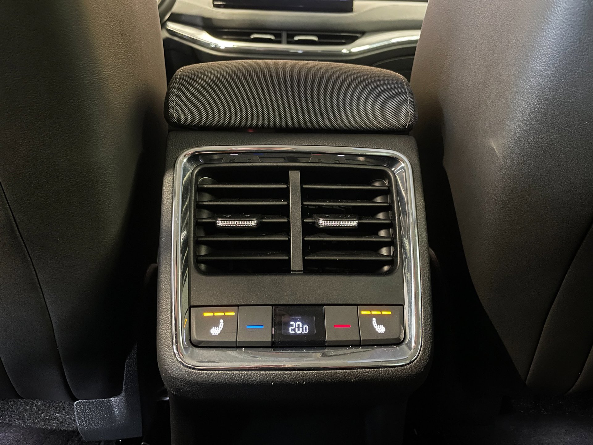 Foto van Skoda Enyaq 80