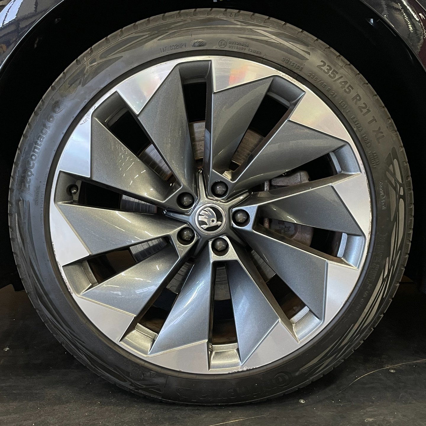 Foto van Skoda Enyaq 80