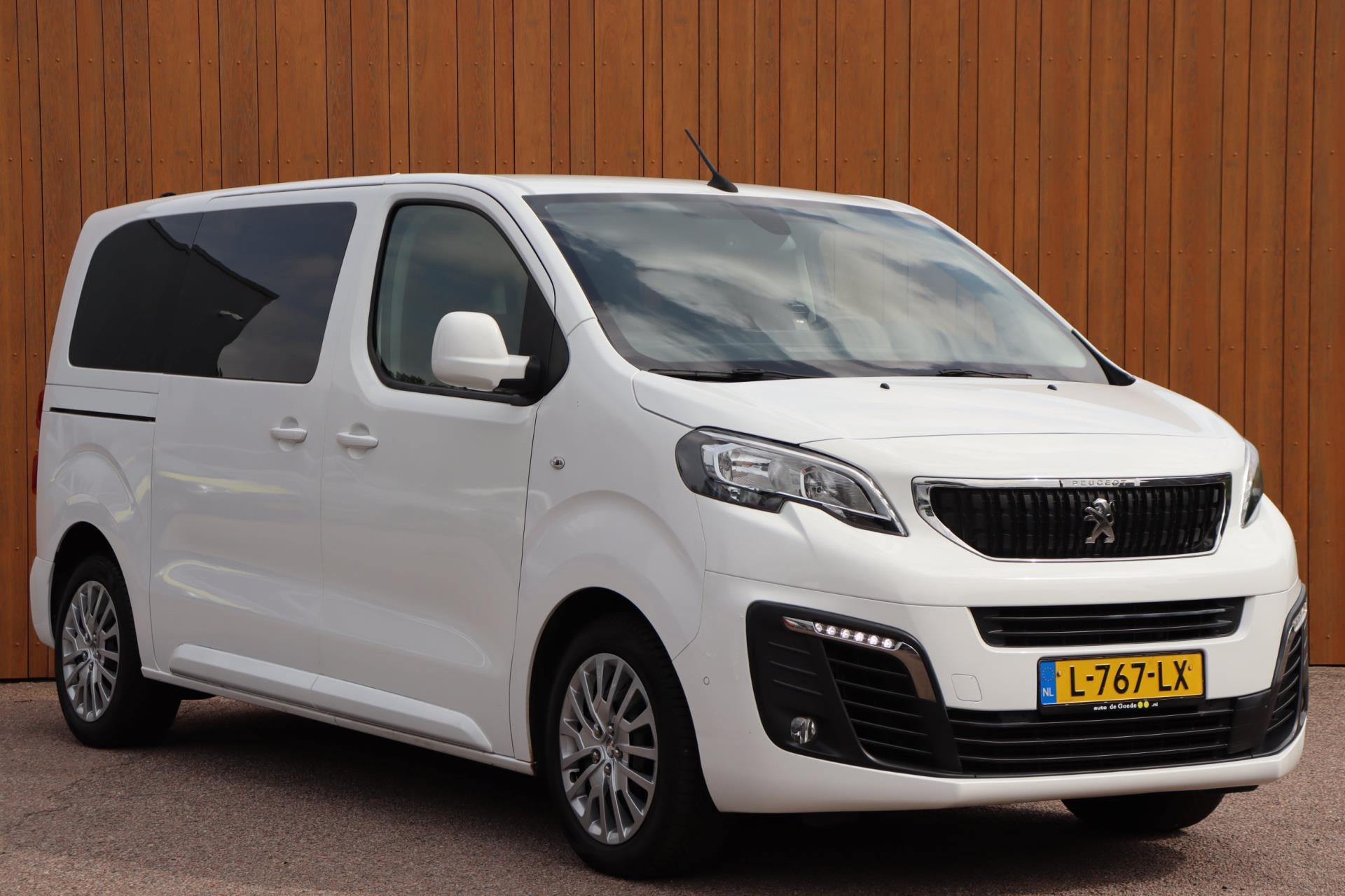 Foto van Peugeot Traveller