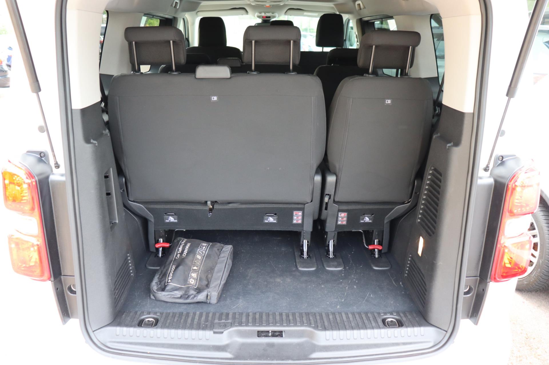 Foto van Peugeot Traveller