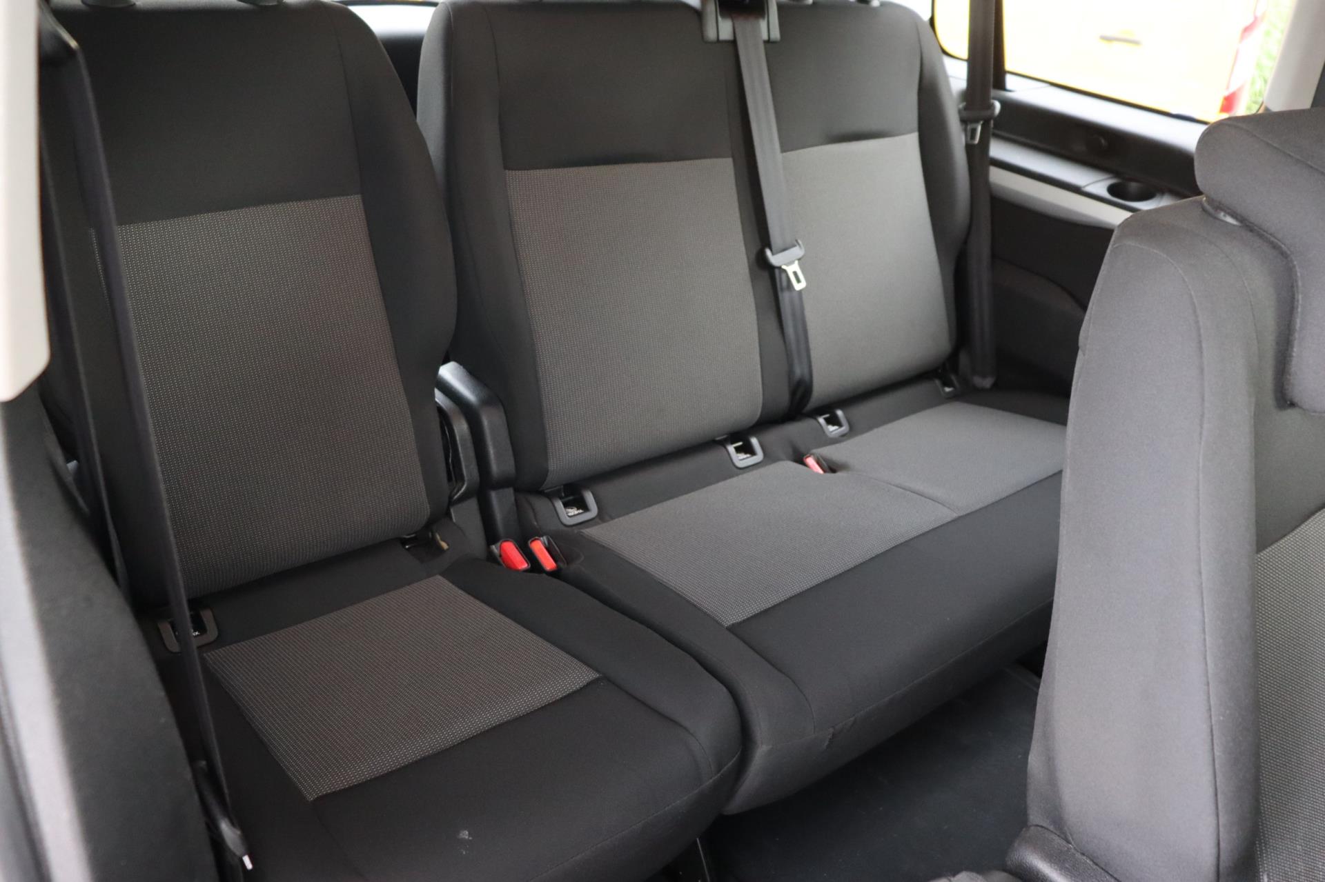 Foto van Peugeot Traveller