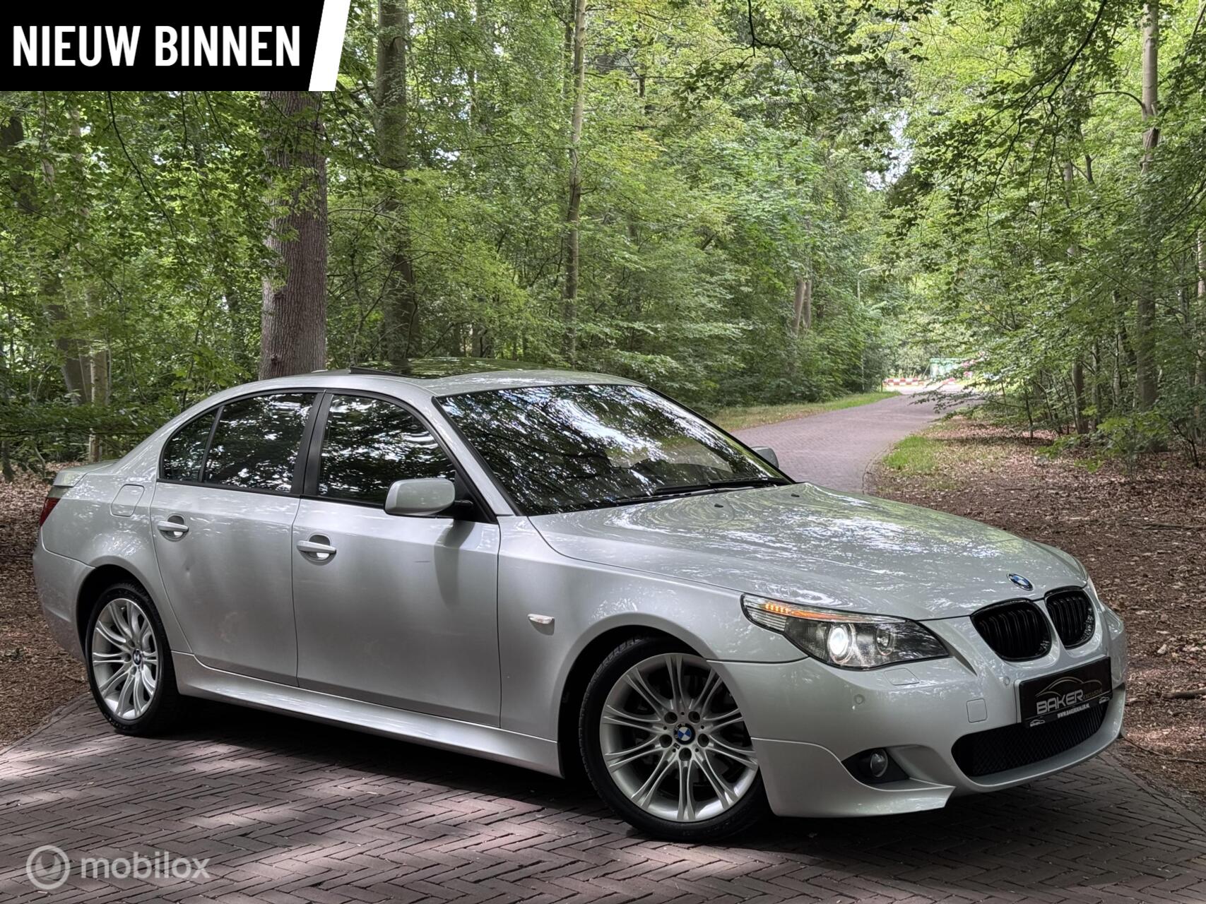 BMW 5er Reihe 530i Executive M-Pakket ~ Xenon ~ Memory ~ BTW ~ 2005 - voorkant