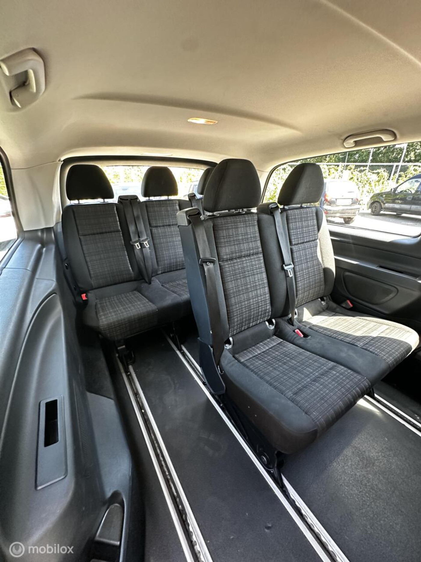 Foto van Mercedes-Benz Vito Tourer