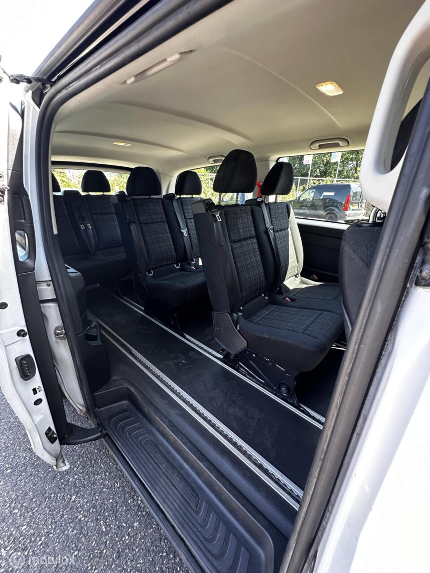 Foto van Mercedes-Benz Vito Tourer