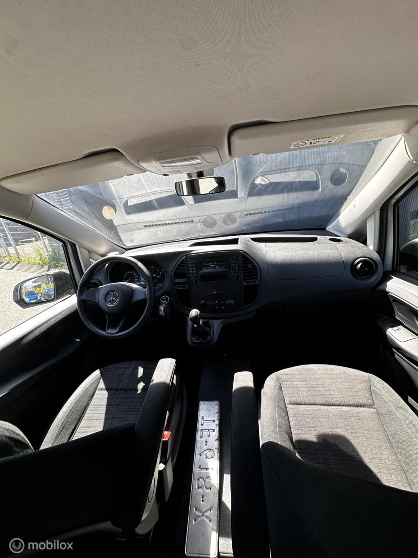 Foto van Mercedes-Benz Vito Tourer