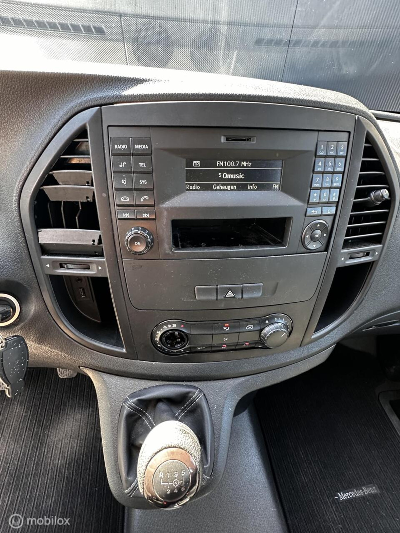 Foto van Mercedes-Benz Vito Tourer