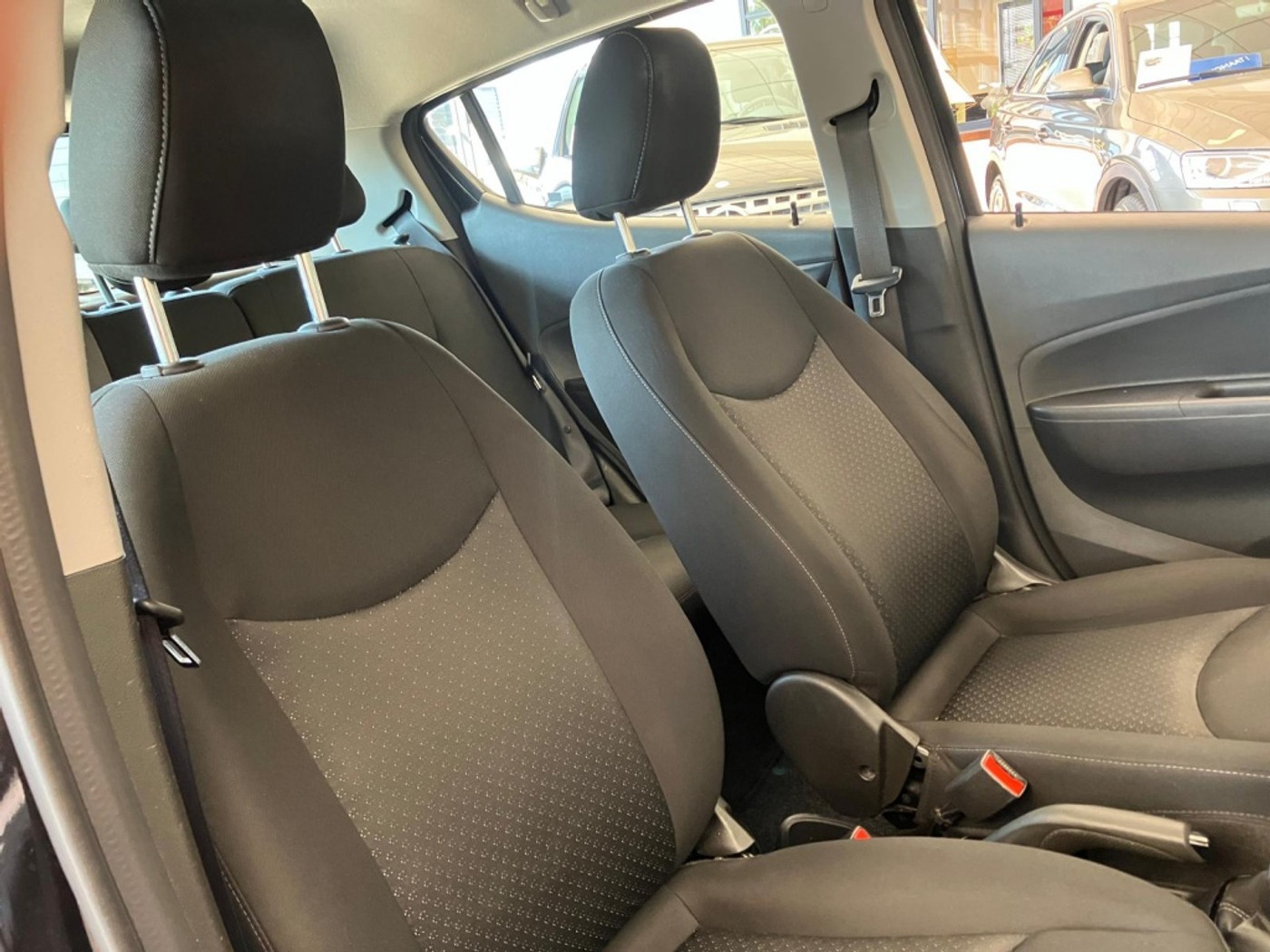 Foto van Opel Karl / Viva