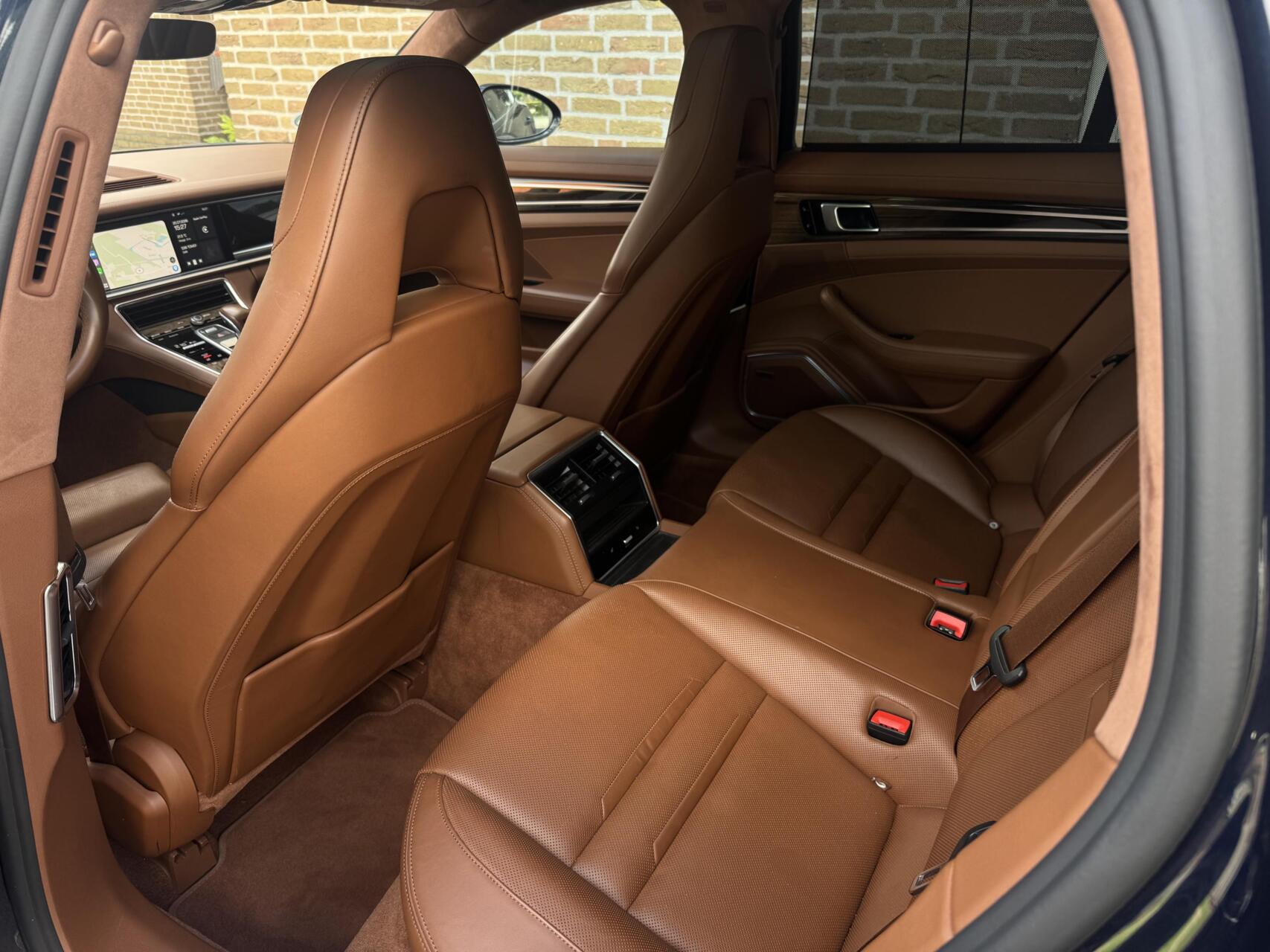 Foto van Porsche Panamera Turbo