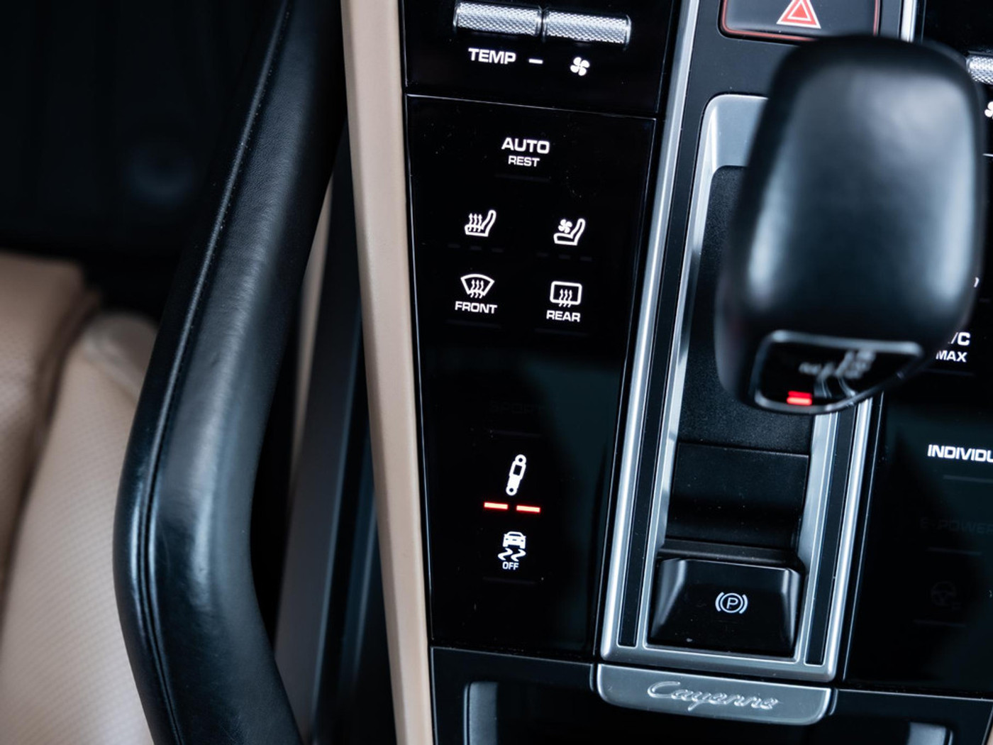 Foto van Porsche Cayenne E-hybrid