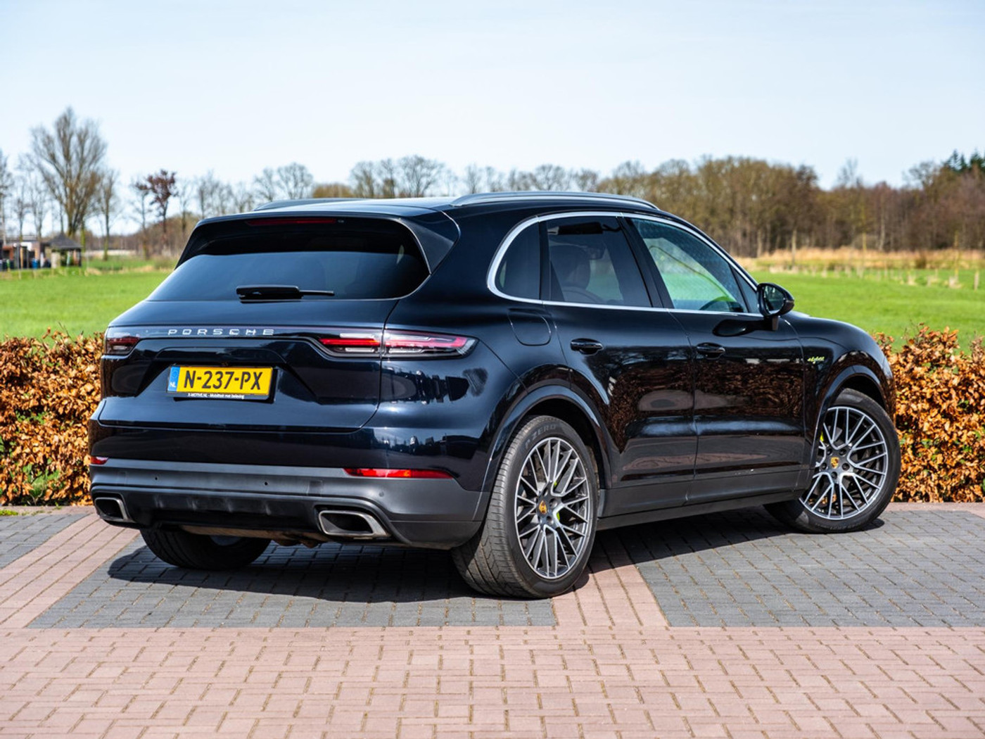 Foto van Porsche Cayenne E-hybrid