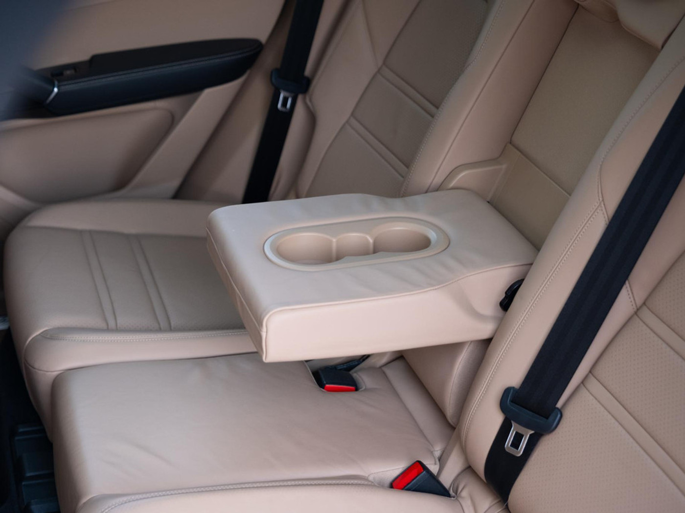 Foto van Porsche Cayenne E-hybrid