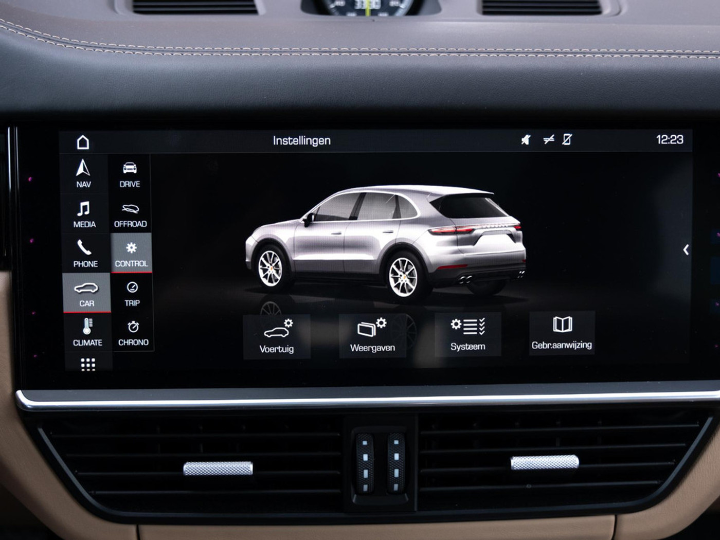 Foto van Porsche Cayenne E-hybrid