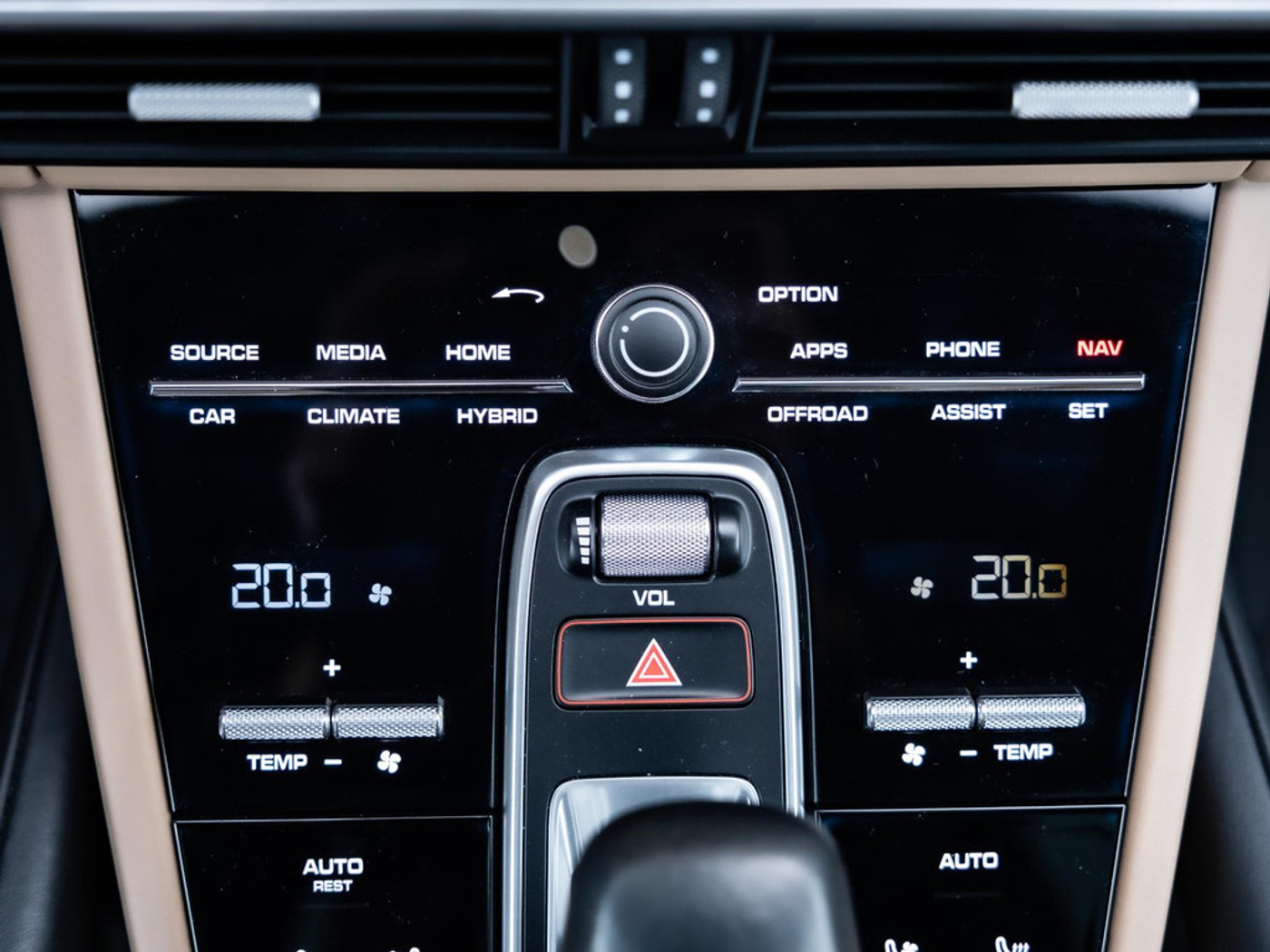 Foto van Porsche Cayenne E-hybrid