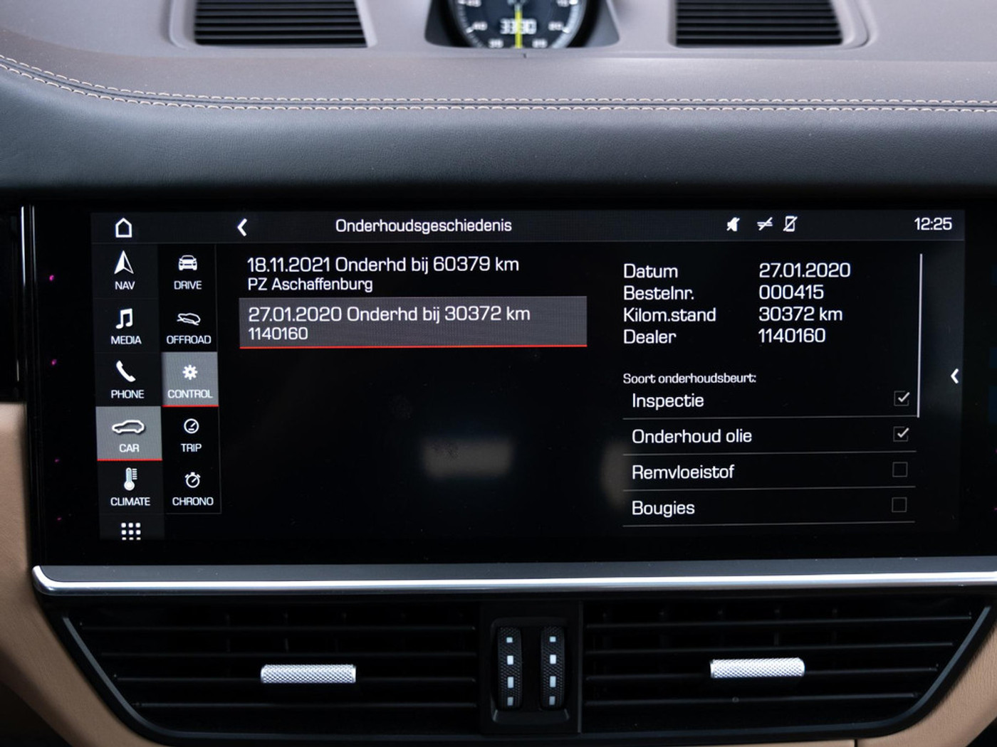 Foto van Porsche Cayenne E-hybrid