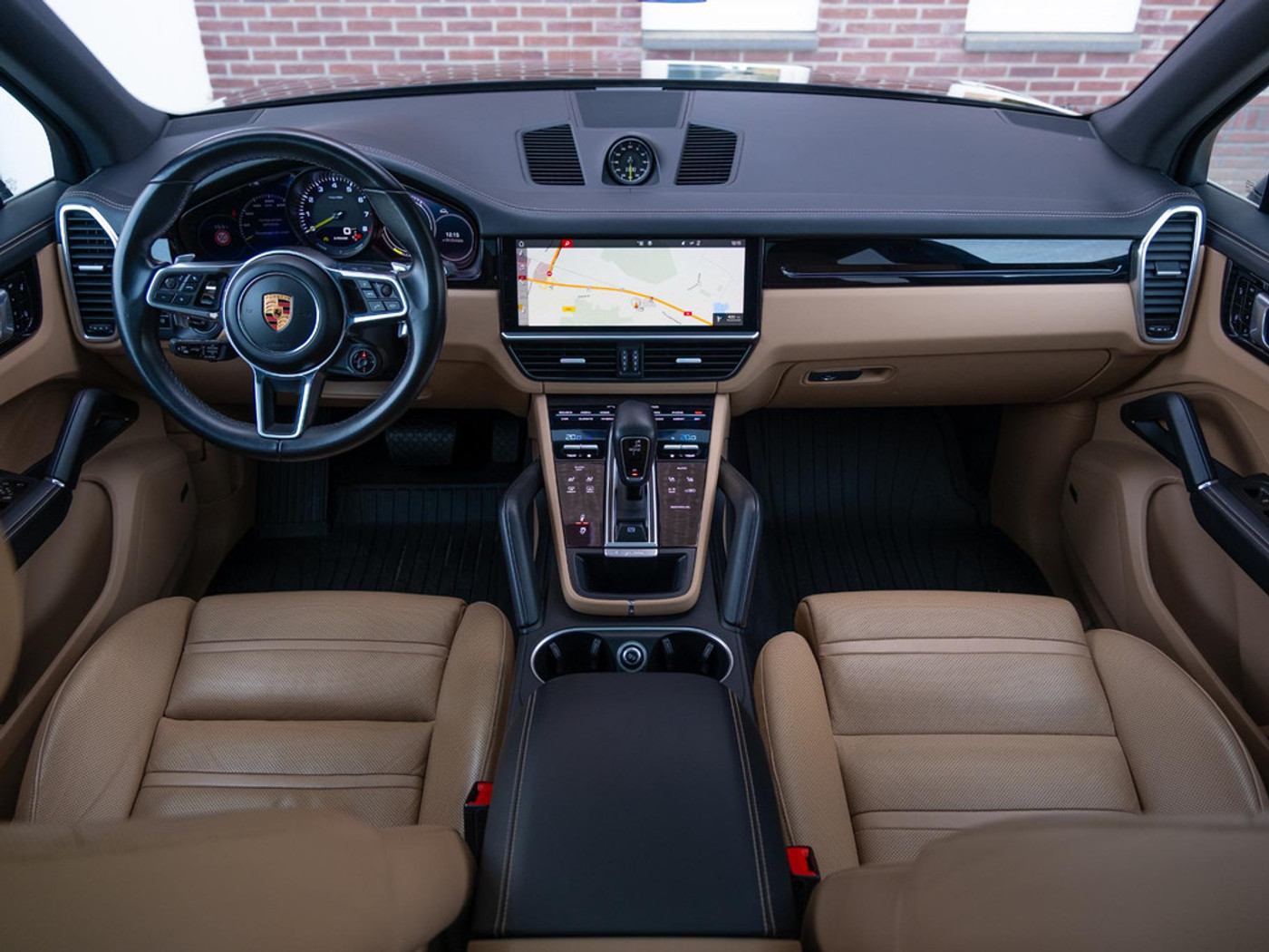 Foto van Porsche Cayenne E-hybrid