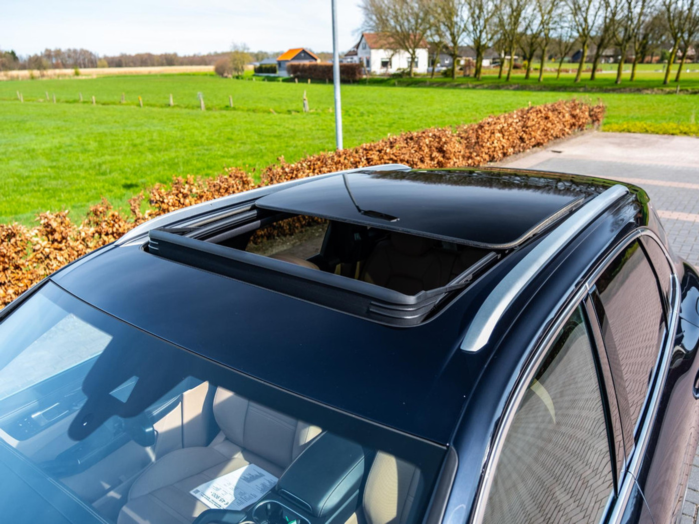 Foto van Porsche Cayenne E-hybrid