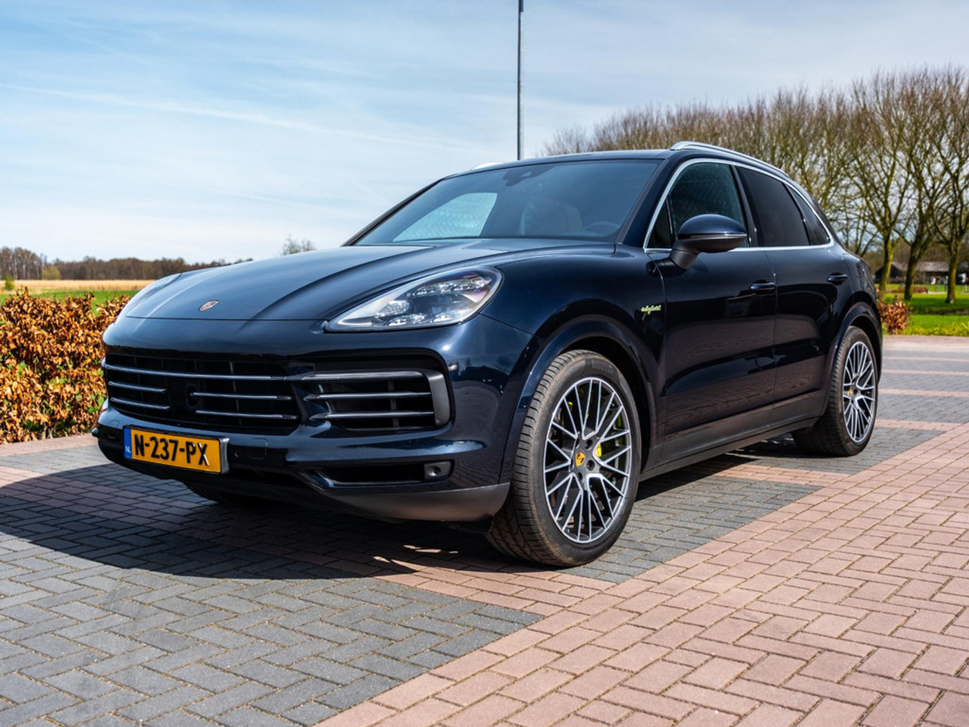 Foto van Porsche Cayenne E-hybrid