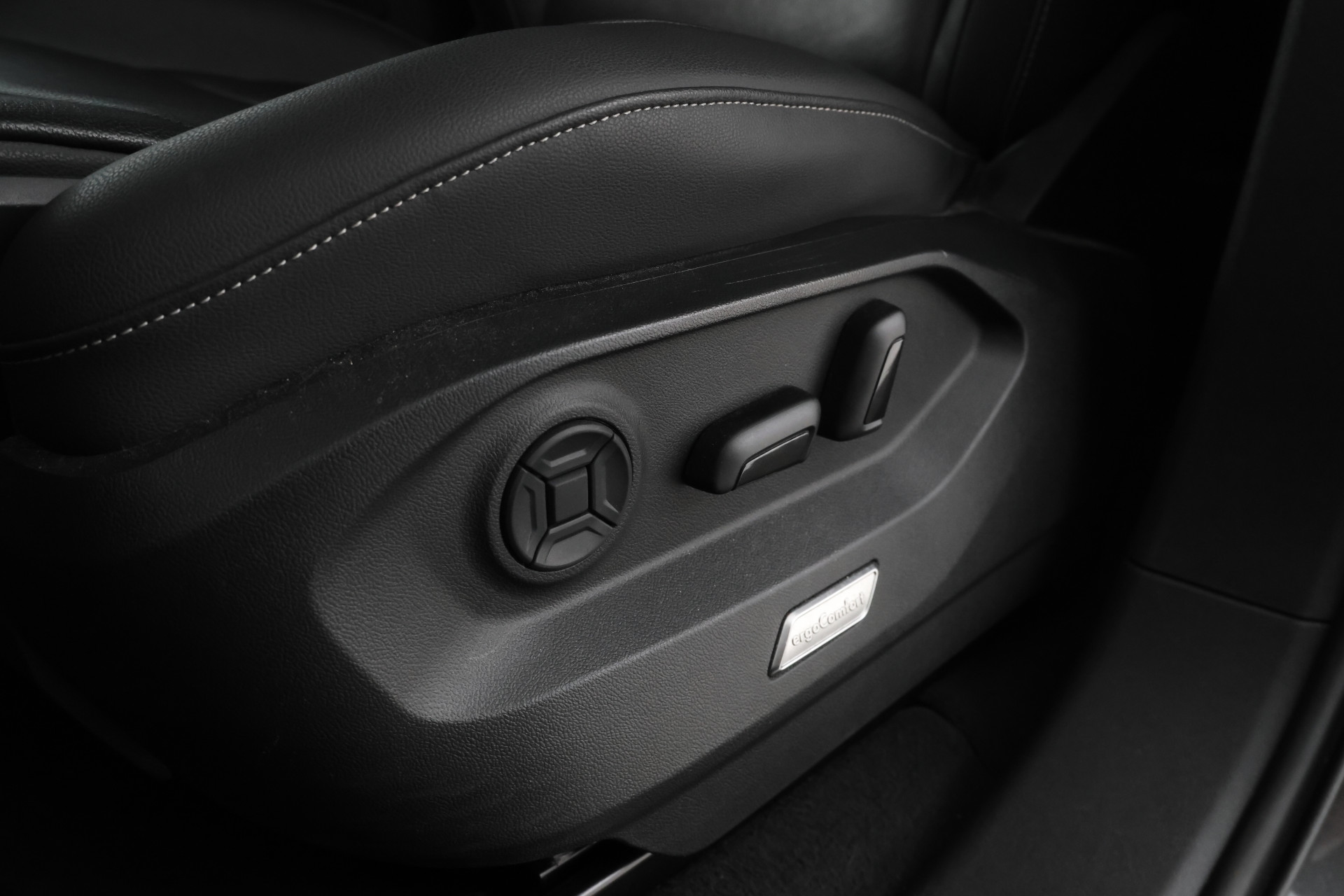 Foto van Volkswagen Touareg Ehybrid