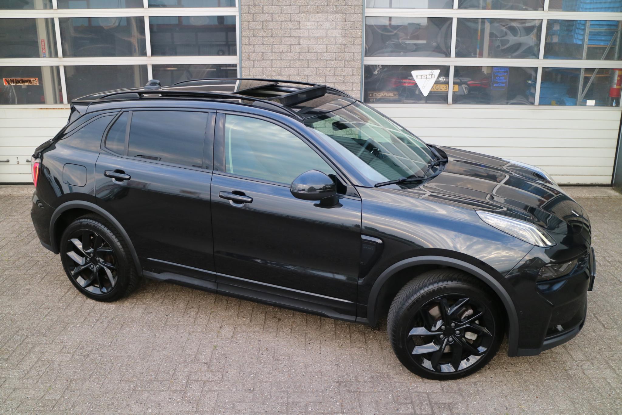 Foto van Lynk&co LYNK & Co 01