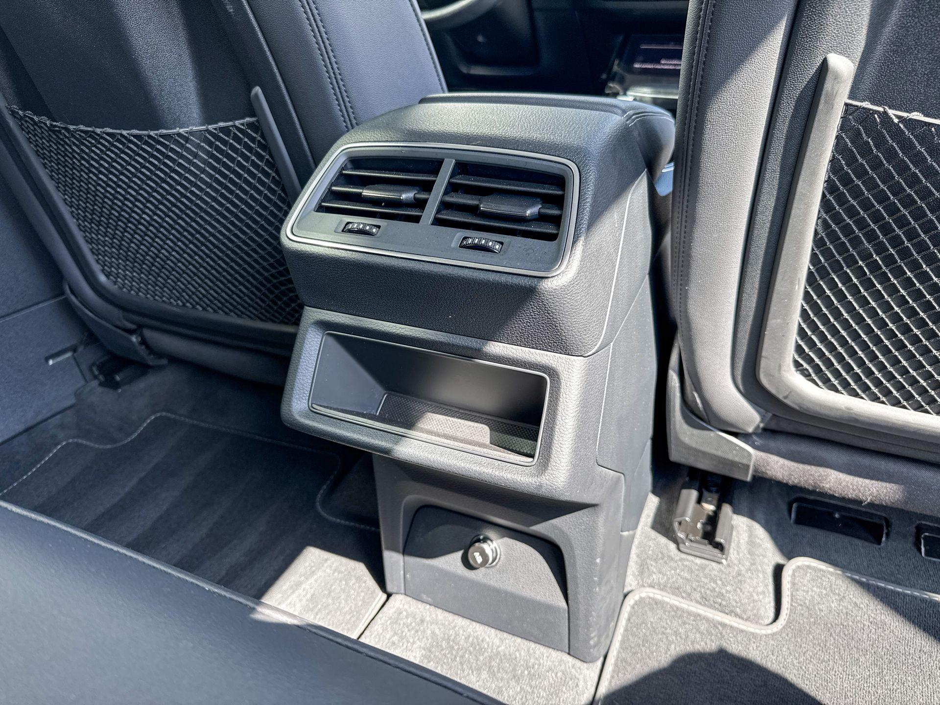 Foto van Audi E-tron 55
