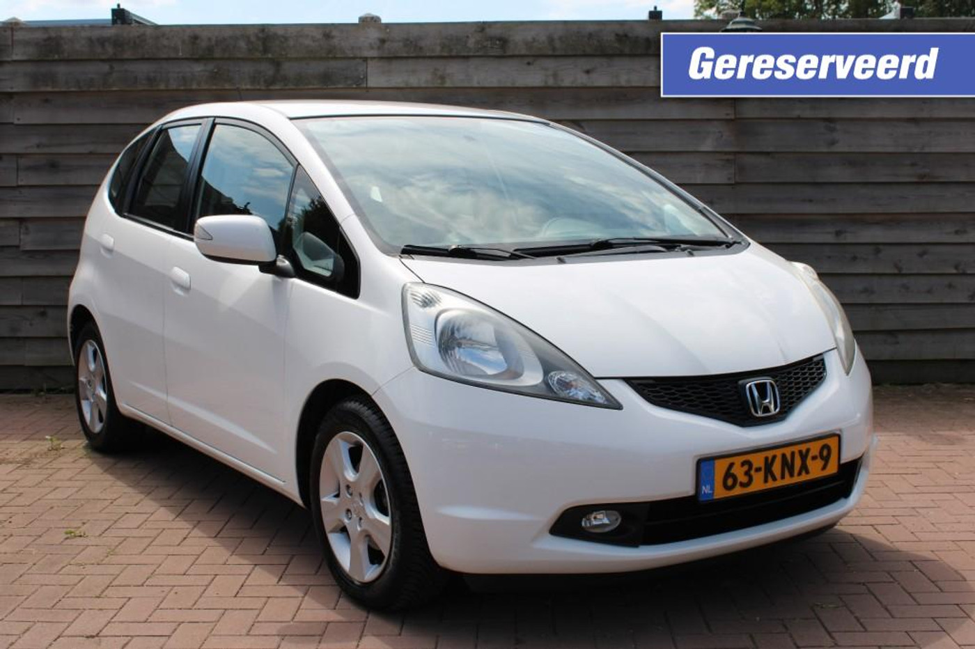 Honda Jazz 1.4 Style Mode Automaat 5-drs ECC/cruise/radio/CD/MP3/PDC/trekhaak 2010 - voorkant