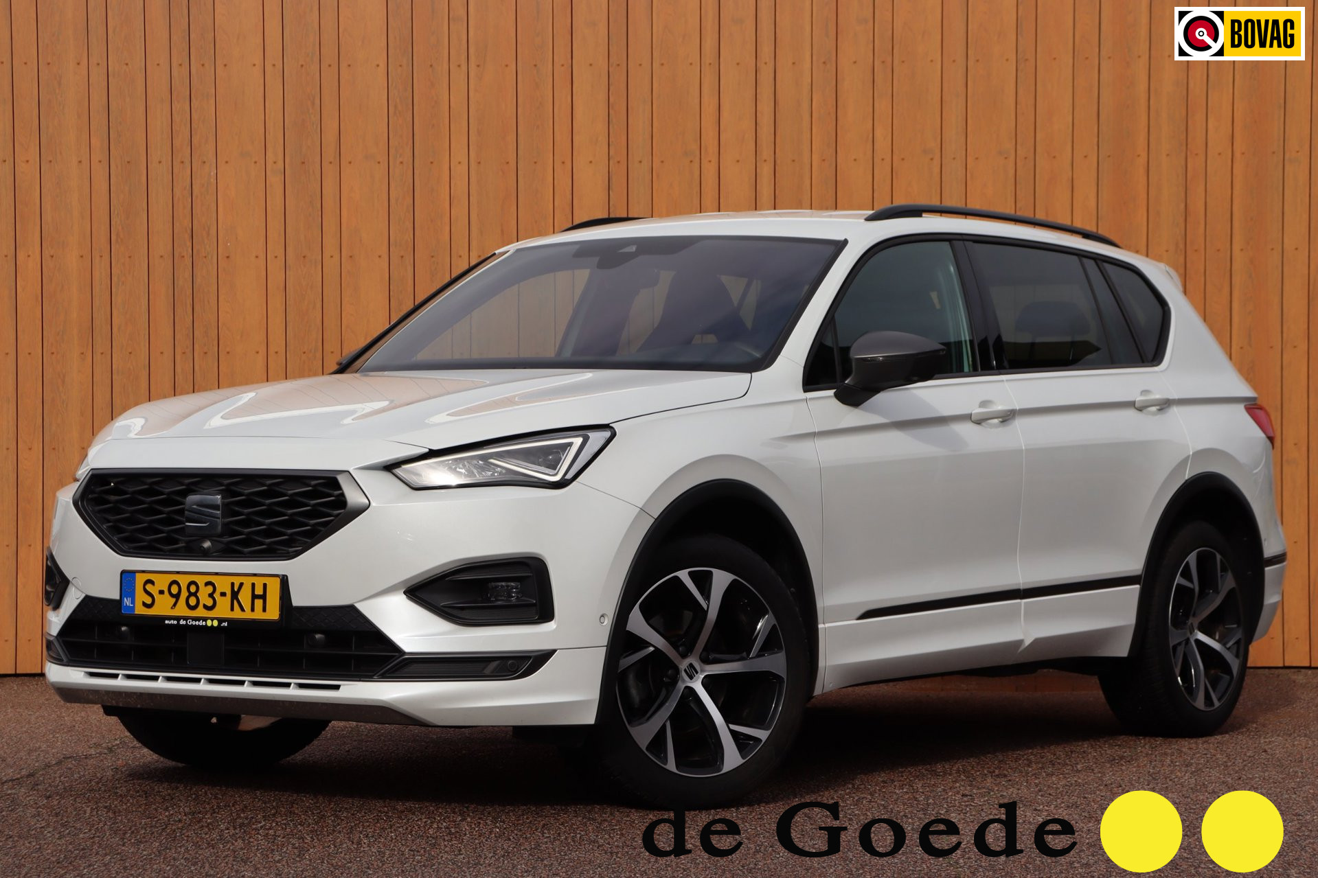 Seat Tarraco 1.5 TSI FR Business Intense org.NL parelmoer stuurverw leer/alc+el+memory camera 2023 - voorkant