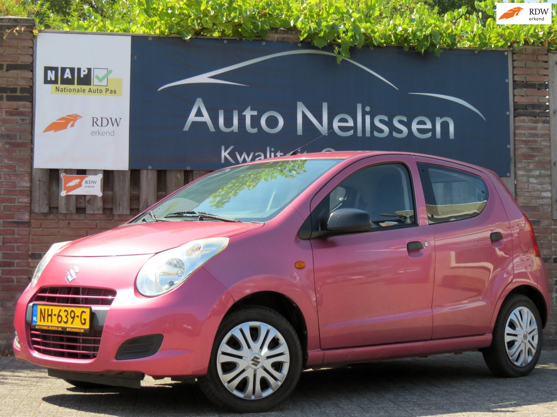 Suzuki Alto 1.0 Comfort Plus | AIRCO | APK T/M 10-07-2027 | ZEER ZUINIG EN BETROUWBAAR | TREKHAAK | 2012 - voorkant