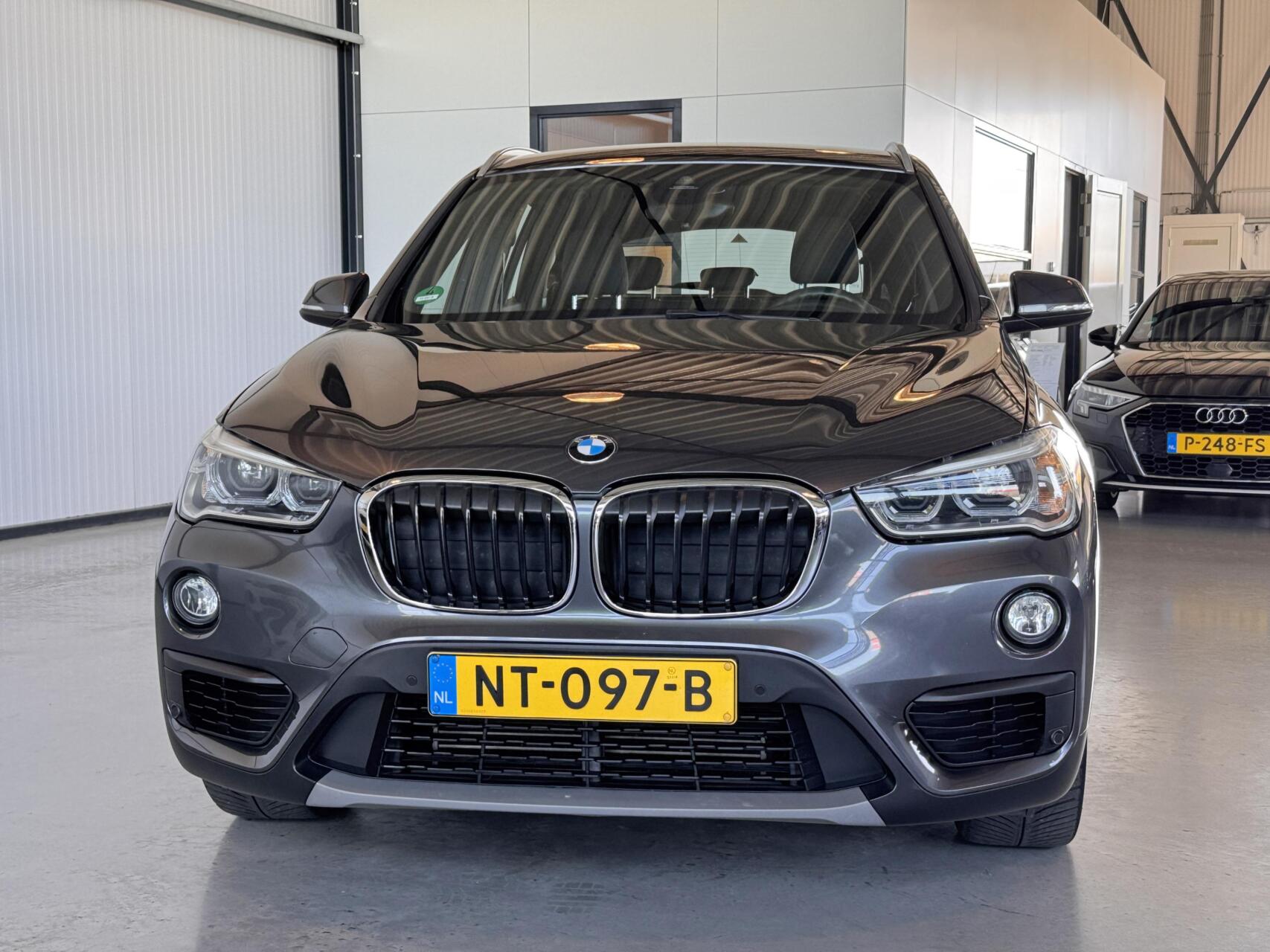 Foto van BMW X1 Sdrive18i