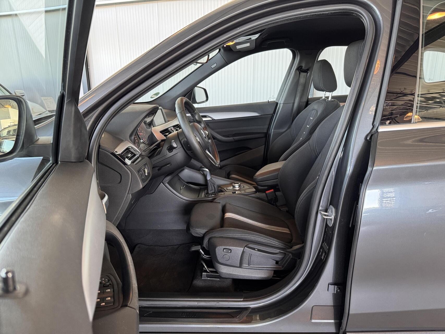 Foto van BMW X1 Sdrive18i