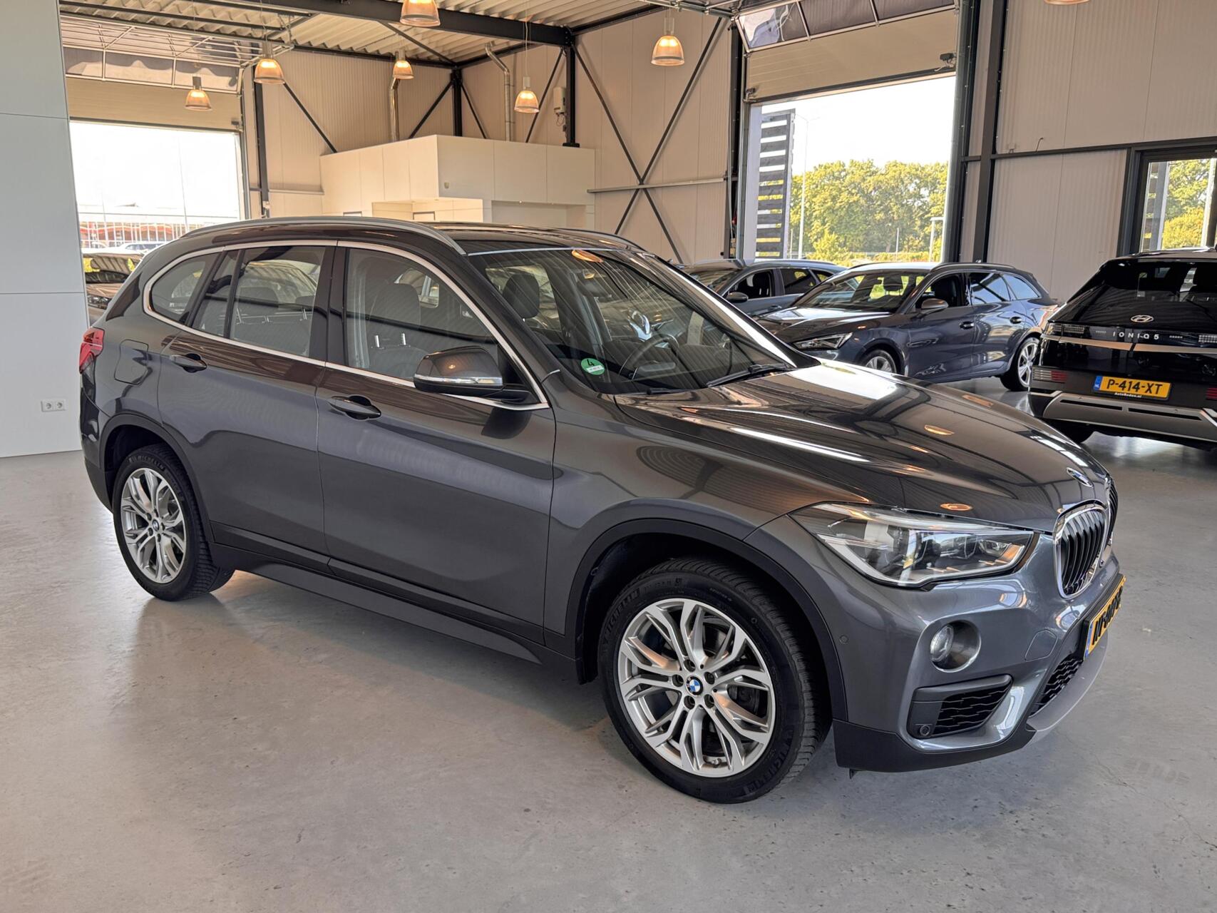 Foto van BMW X1 Sdrive18i