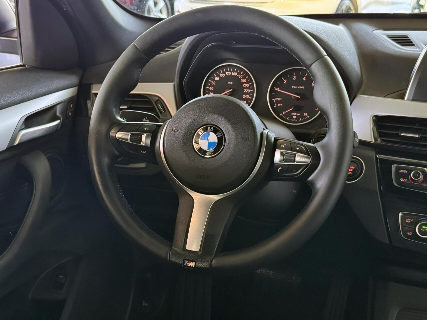 Foto van BMW X1 Sdrive18i