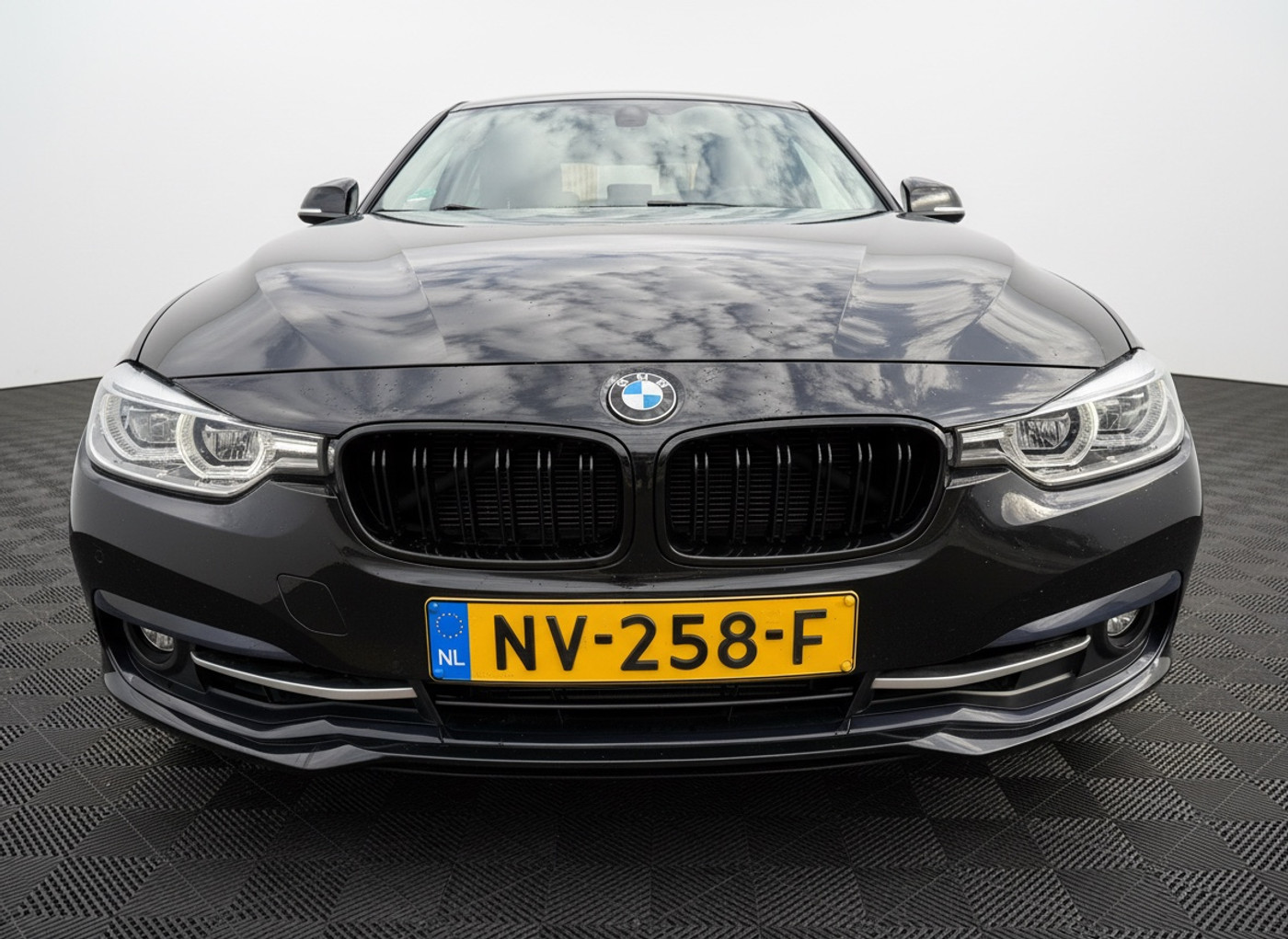 Foto van BMW 318i