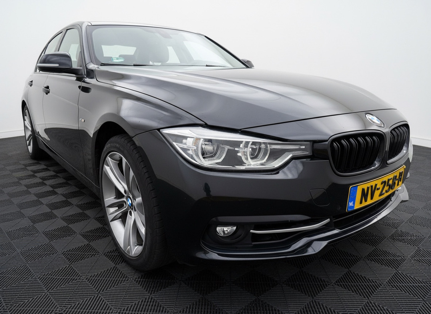 Foto van BMW 318i