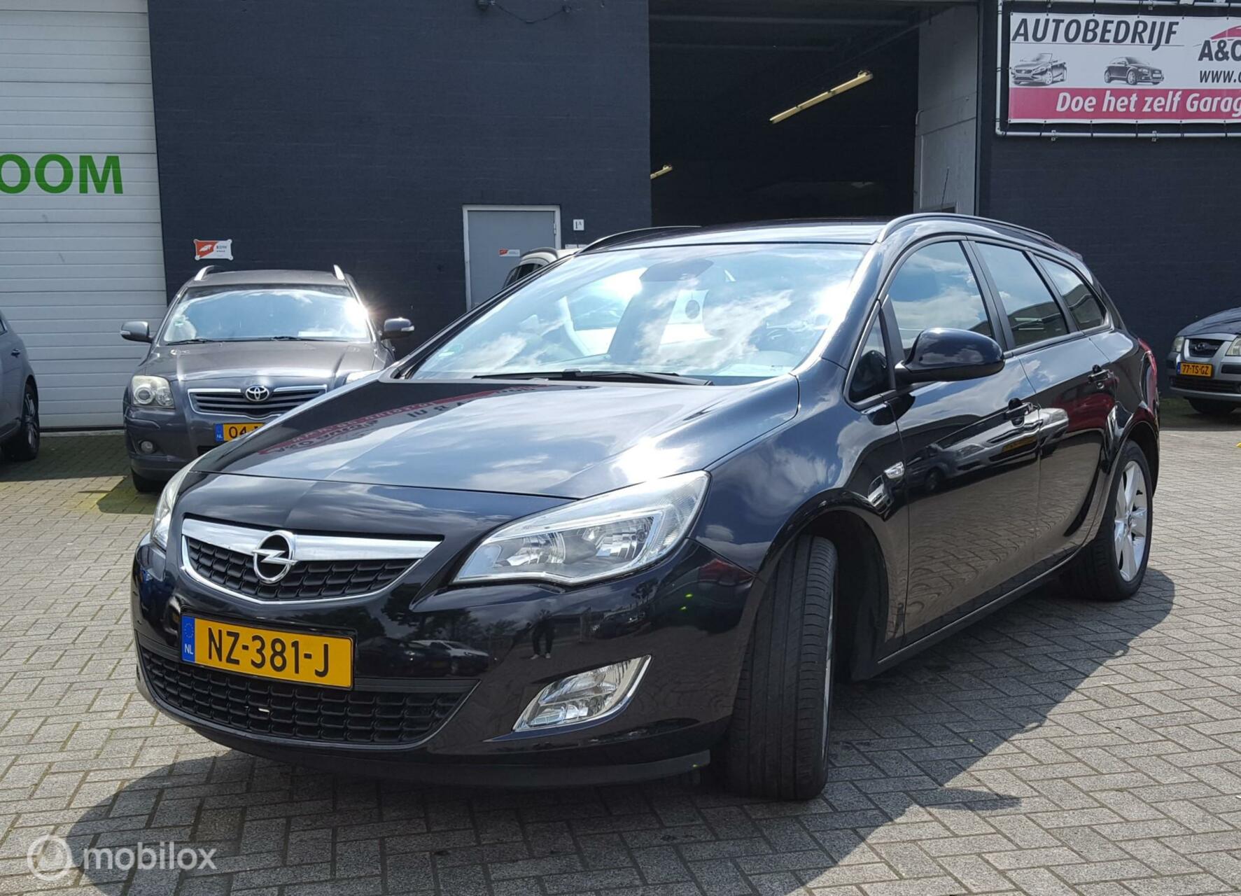 Foto van Opel Astra Sports Tourer