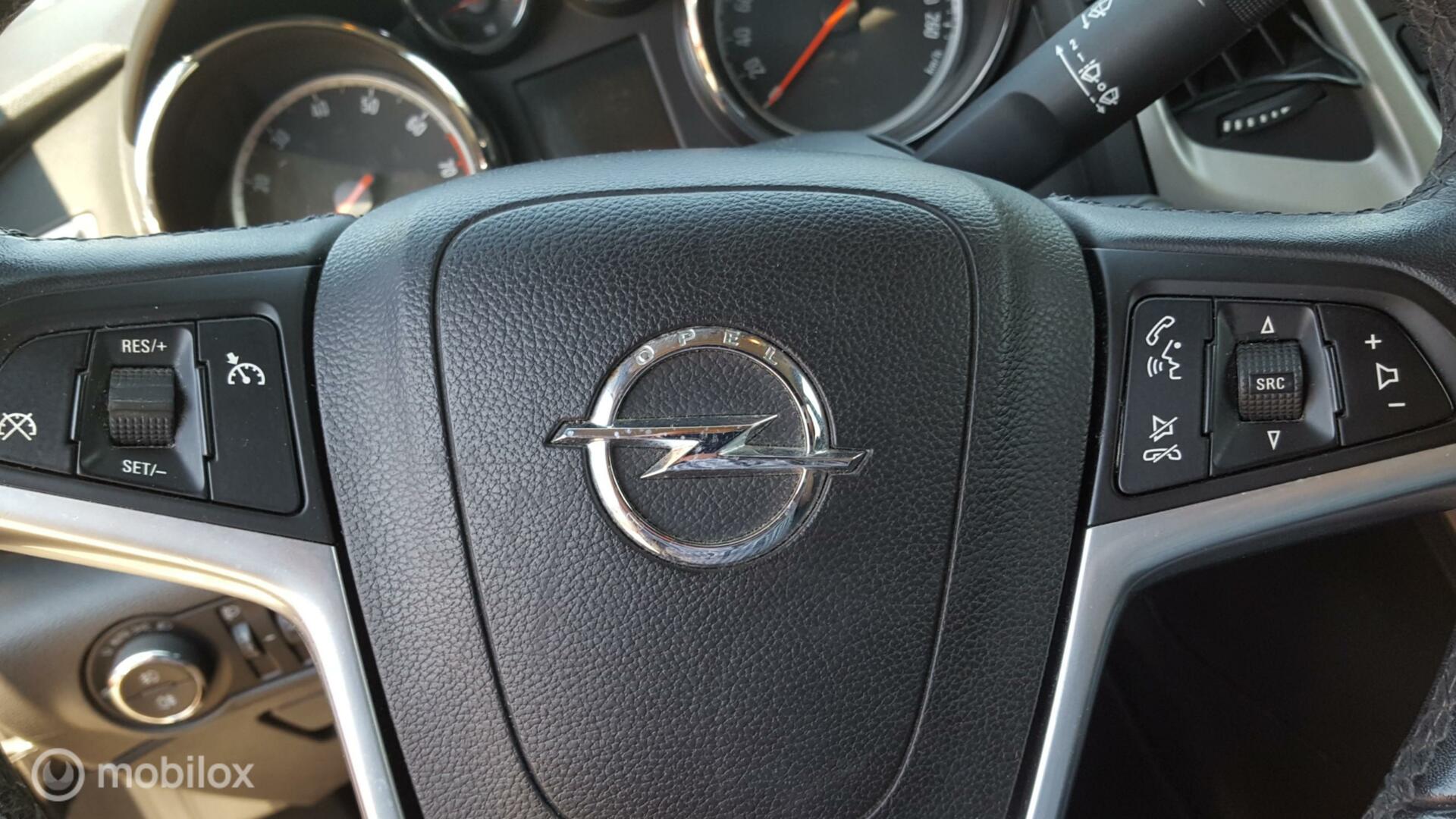 Foto van Opel Astra Sports Tourer