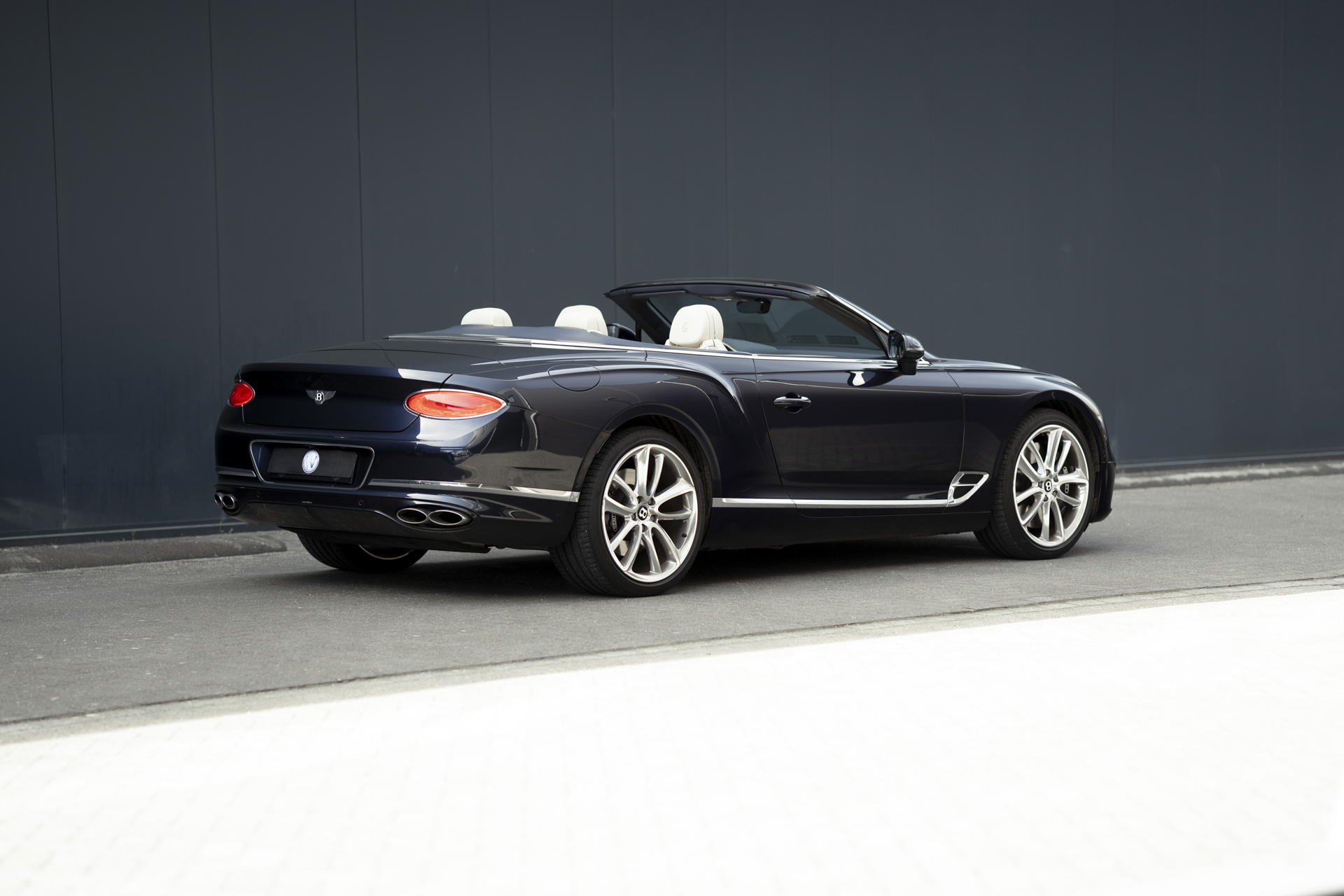 Foto van Bentley Continental GT V8 Convertible