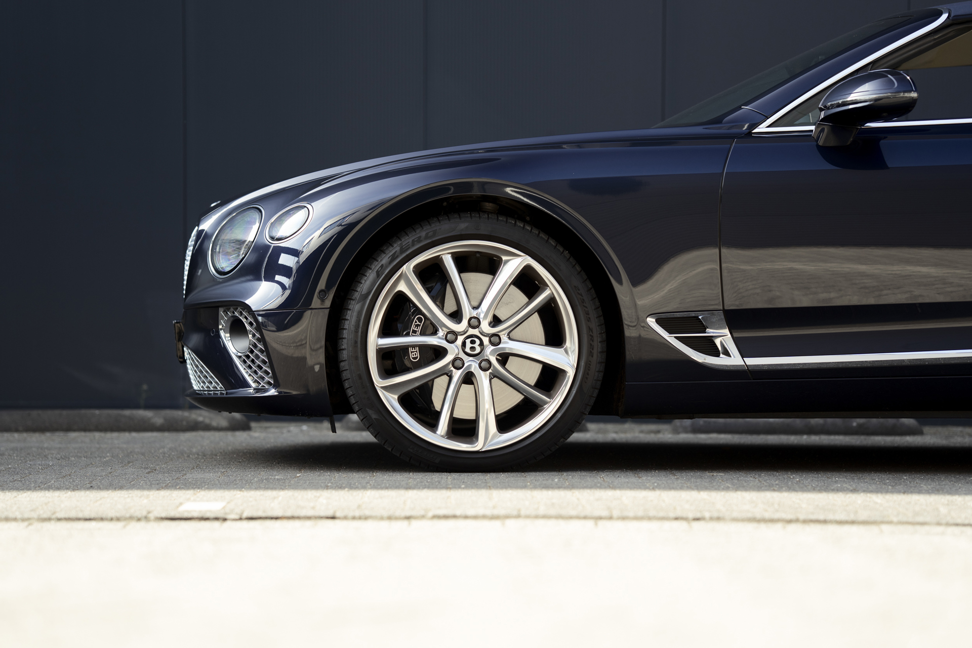Foto van Bentley Continental GT V8 Convertible