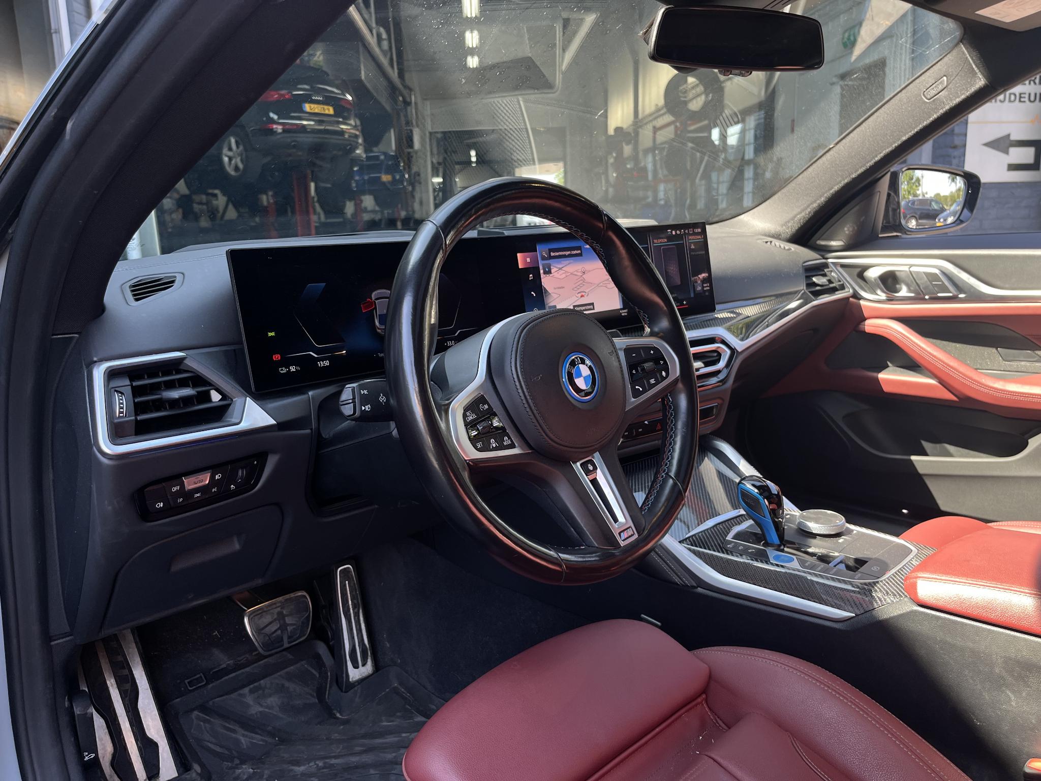 Foto van BMW I4 M50