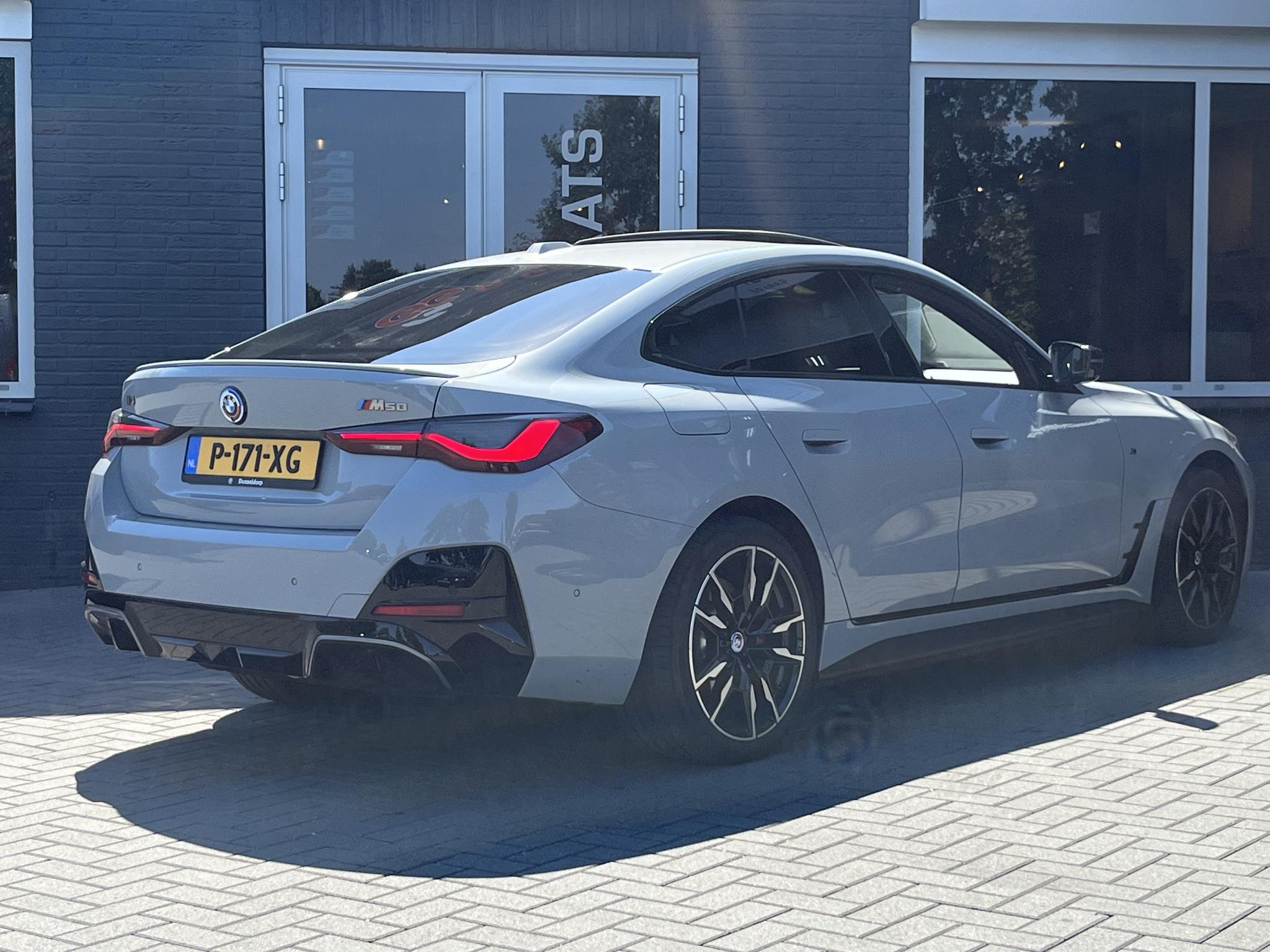 Foto van BMW I4 M50