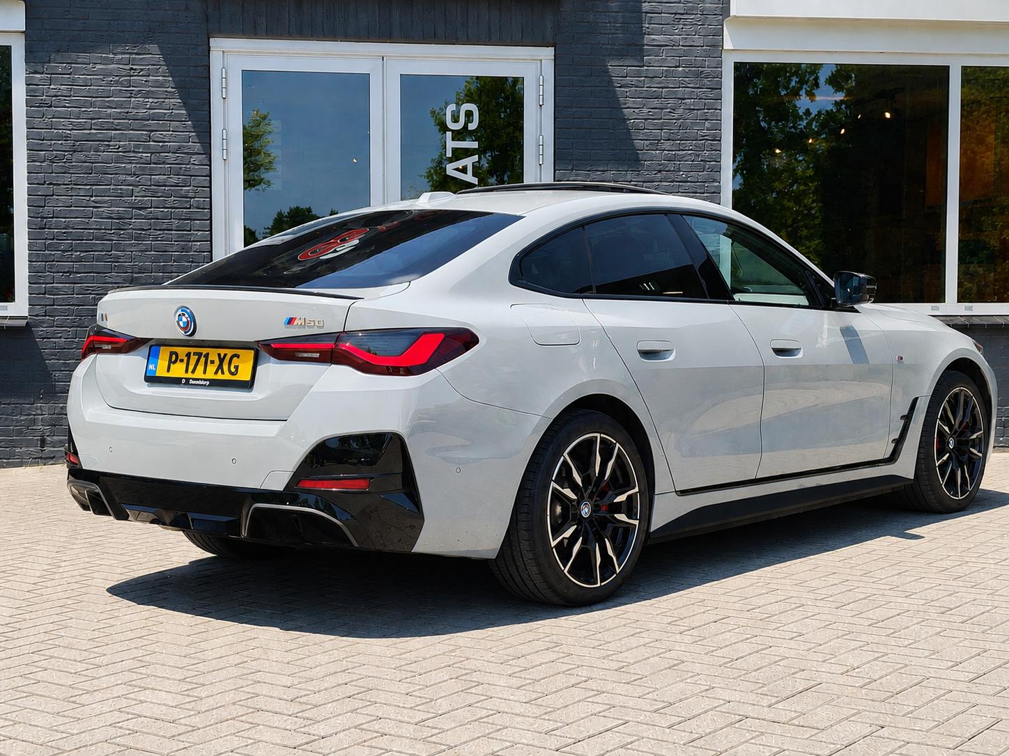 Foto van BMW I4 M50