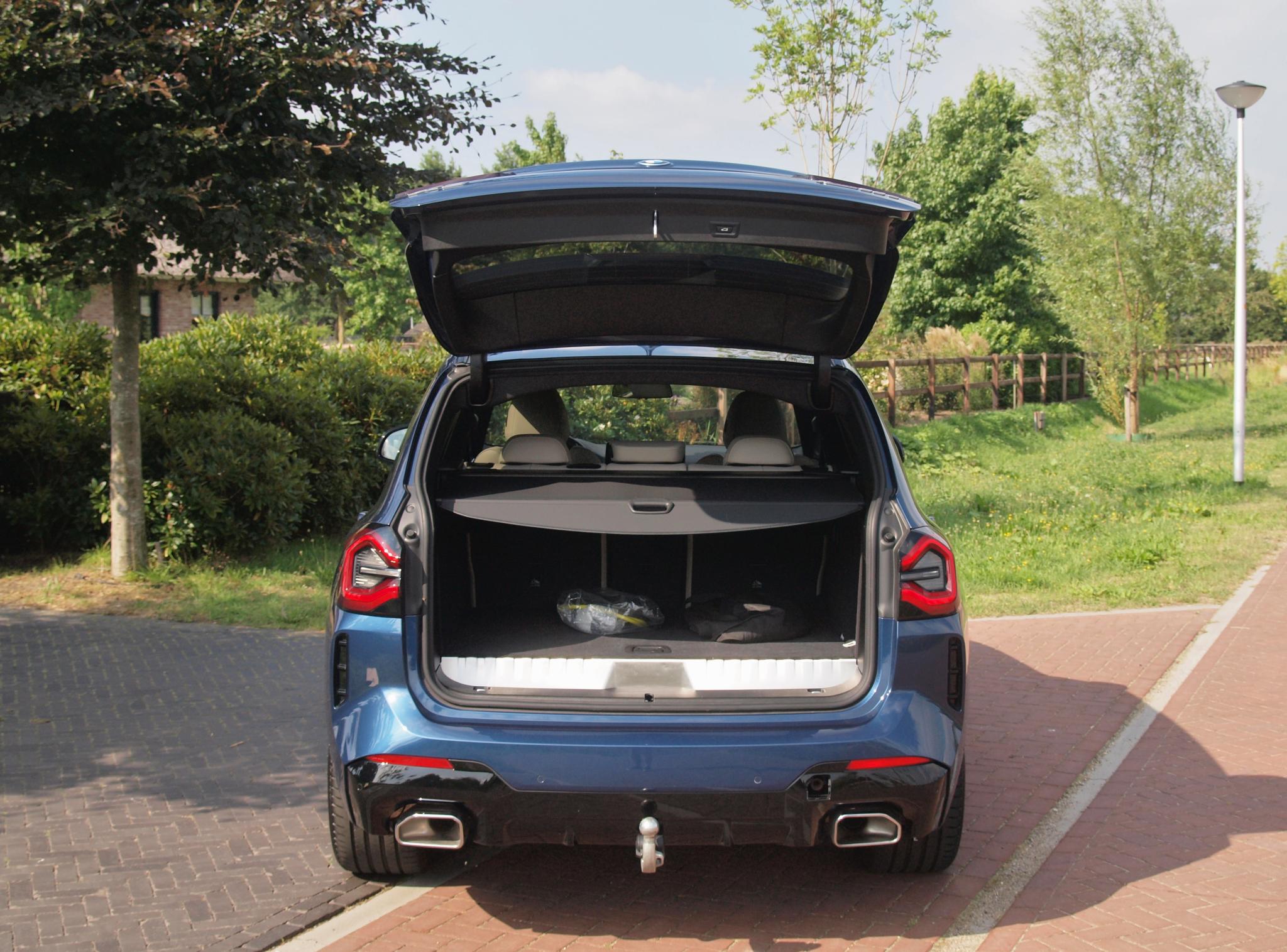 Foto van BMW X3 Xdrive30e